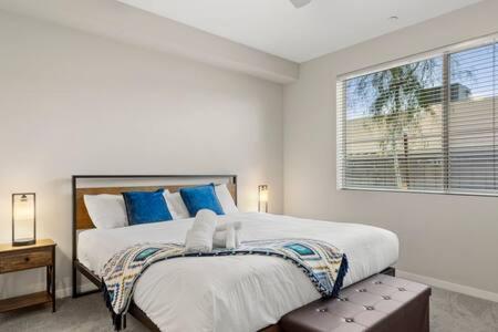 Paradise Cozysuites With Pool And Jacuzzi 11 Феникс Экстерьер фото